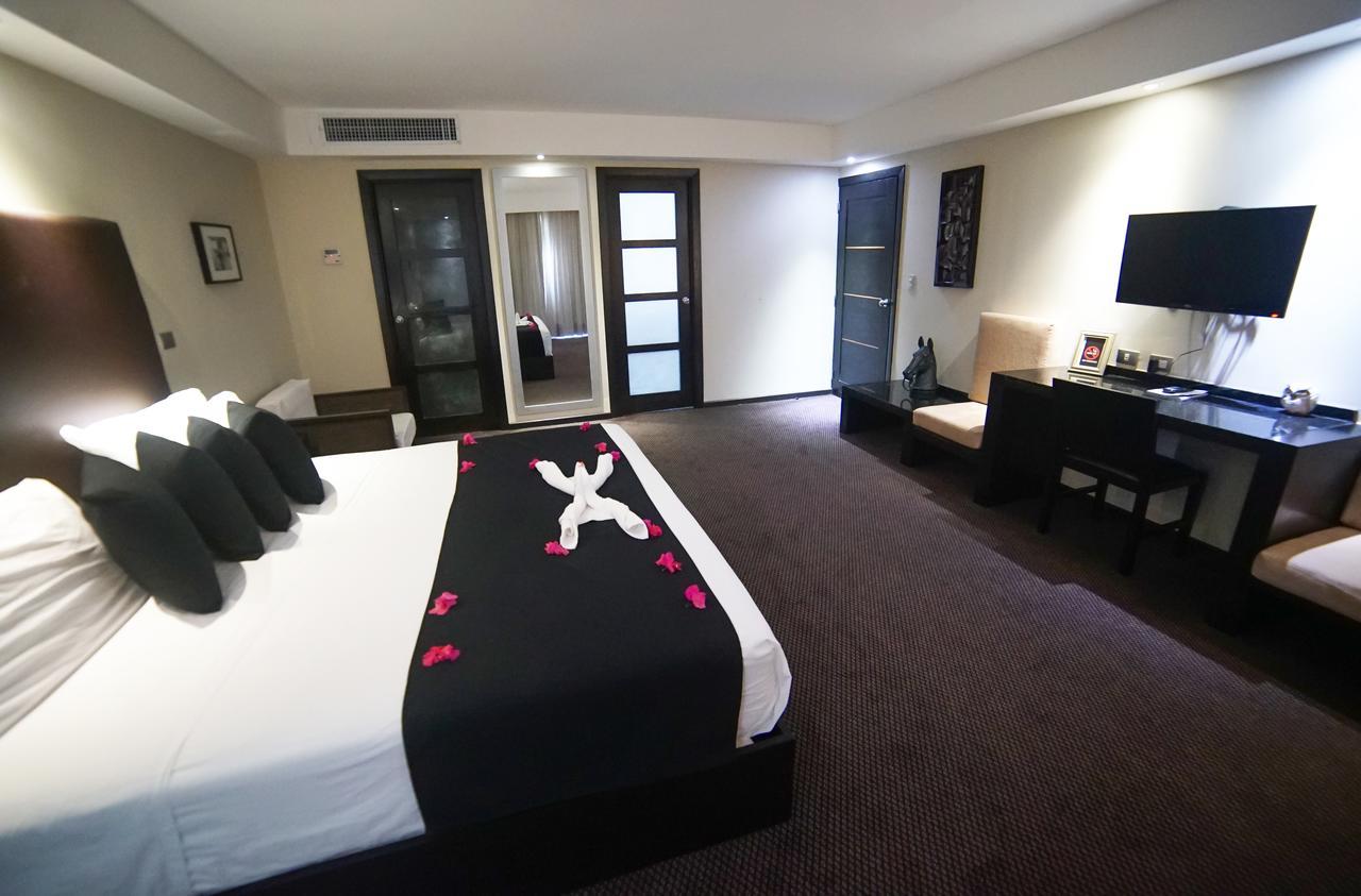 Savoy Hotel Boutique Лас Терренас Экстерьер фото